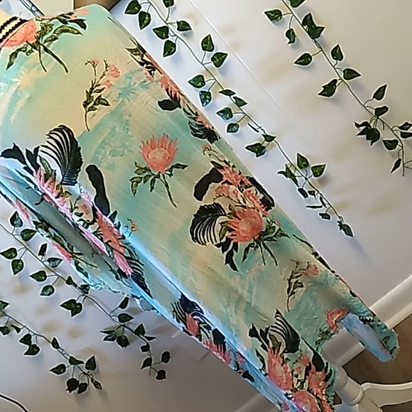 AMERICAN EAGLE FLORAL MINT / PINK KIMONO SZ OS - Picture 3 of 7